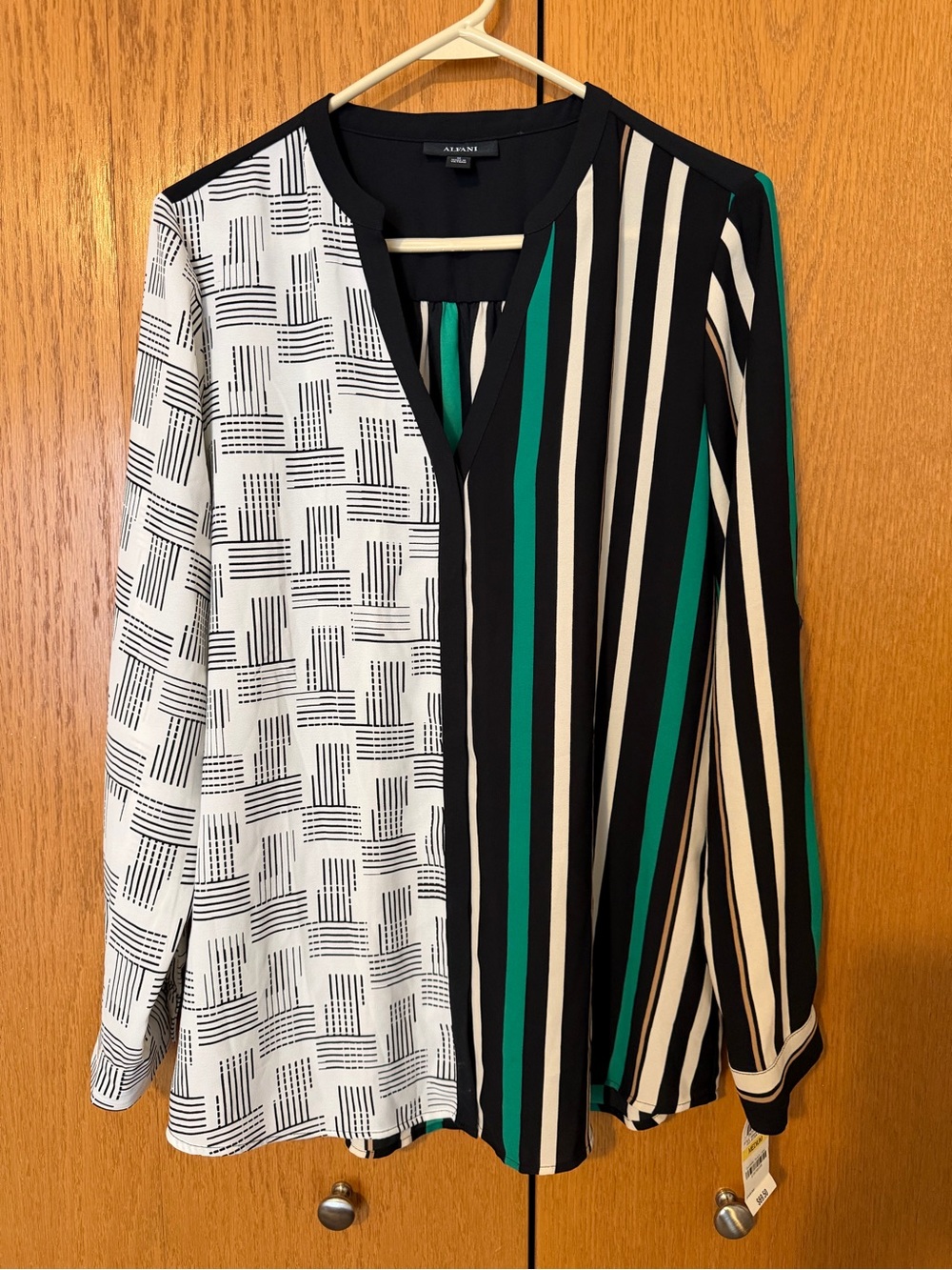 Alfani Black, White & Green Mixed-Pattern V-Neck Blouse
